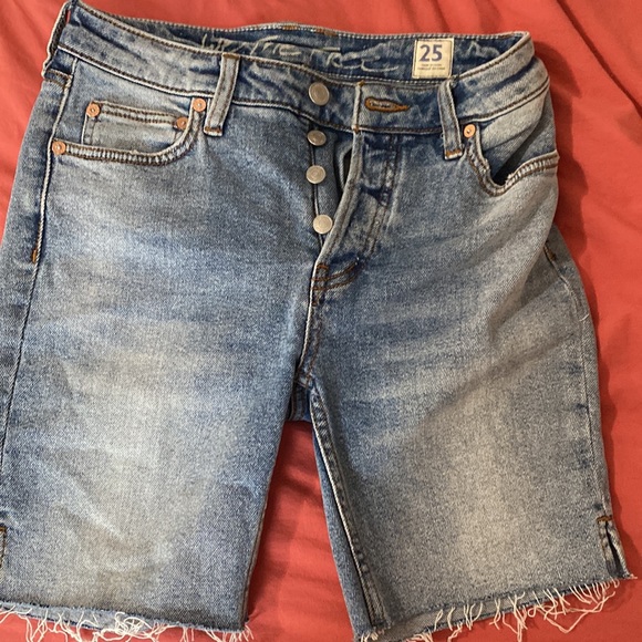 Free People denim shorts - Picture 2 of 5